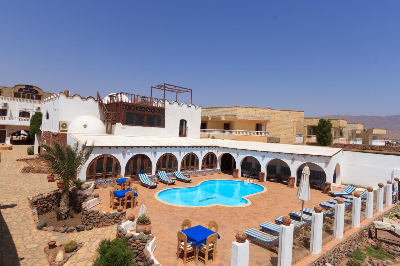 Blue Beach Club Apartment Dahab Buitenkant foto